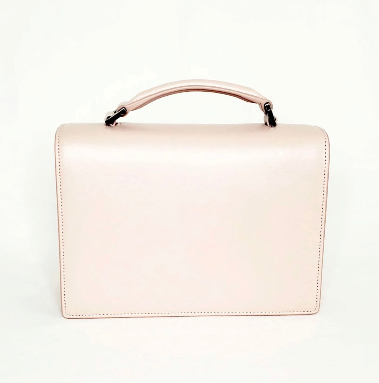 Bellechasse leather crossbody bag Saint Laurent Pink in Leather - 35228537